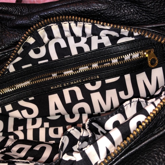 Marc by Marc Jacobs Classic Q Baby Groovee Womens Black Satchel Bag - Picture 11 of 15